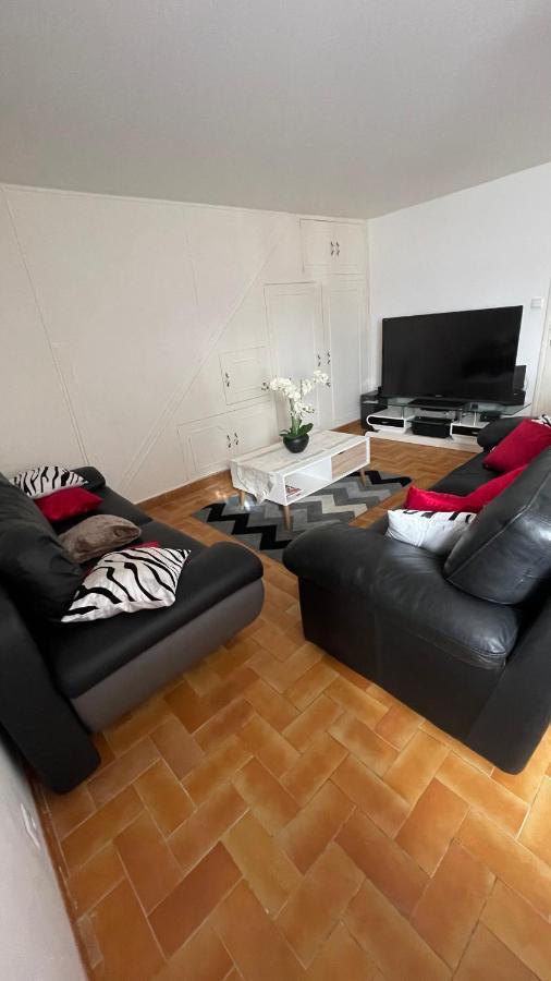 Belle Maison Avec Jardin Rdc T3 De 70M2 Vacances Ou Cure Thermale Rochefort Luaran gambar
