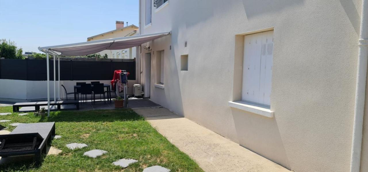Belle Maison Avec Jardin Rdc T3 De 70M2 Vacances Ou Cure Thermale Rochefort Luaran gambar